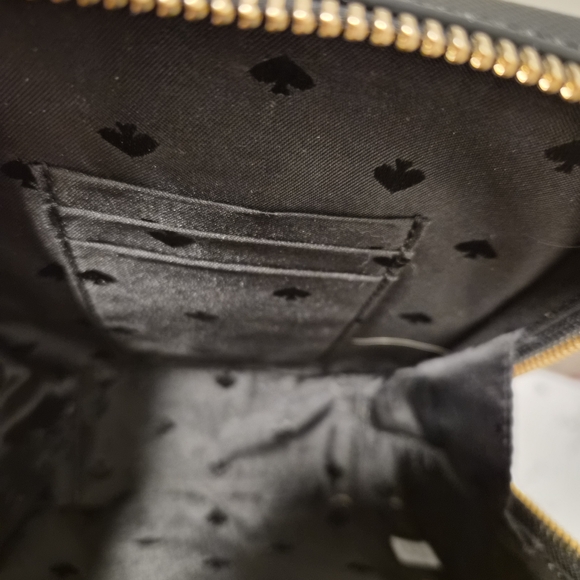 Kate Spade - Daisy Vanity Penguin Crossbody - Picture 7 of 7